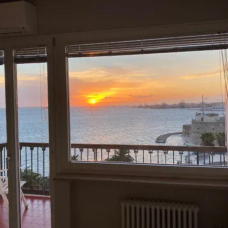 Apartment Aragona Luxury - Fronte Mare Taranto